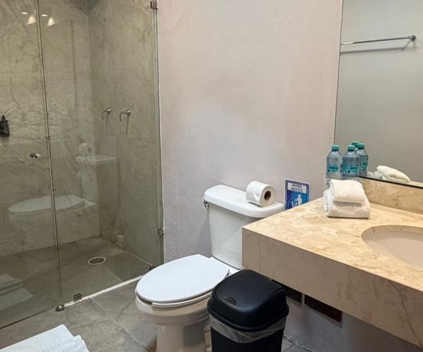 Baño Habitación Familiar